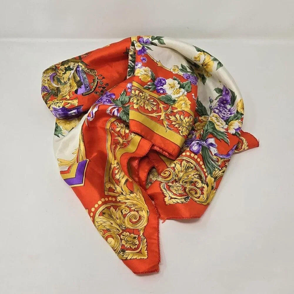 Vintage unbranded 50's scarf Hanki flower print handkerchief‎ red white music